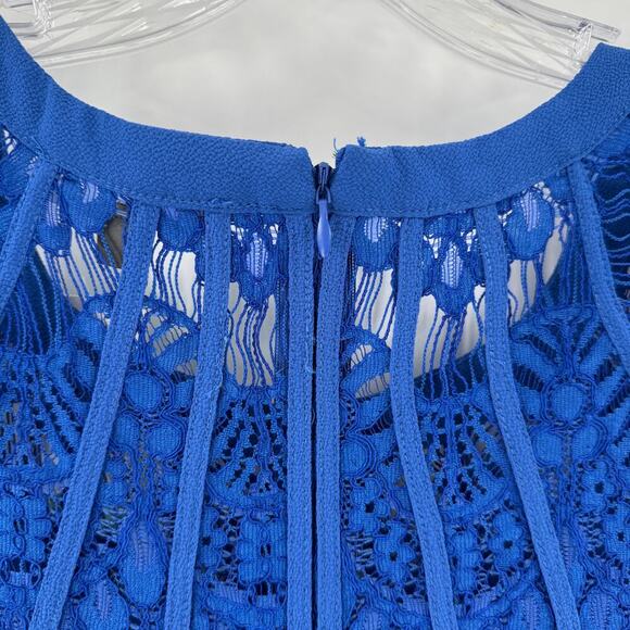 NWT Brixon Ivy Women's Sleeveless Lace Blouse Size Medium Blue Keyhole Back - Picture 6 of 10